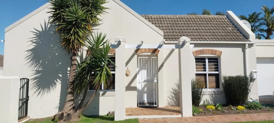 To Let 3 Bedroom Property for Rent in Pinehurst Western Cape